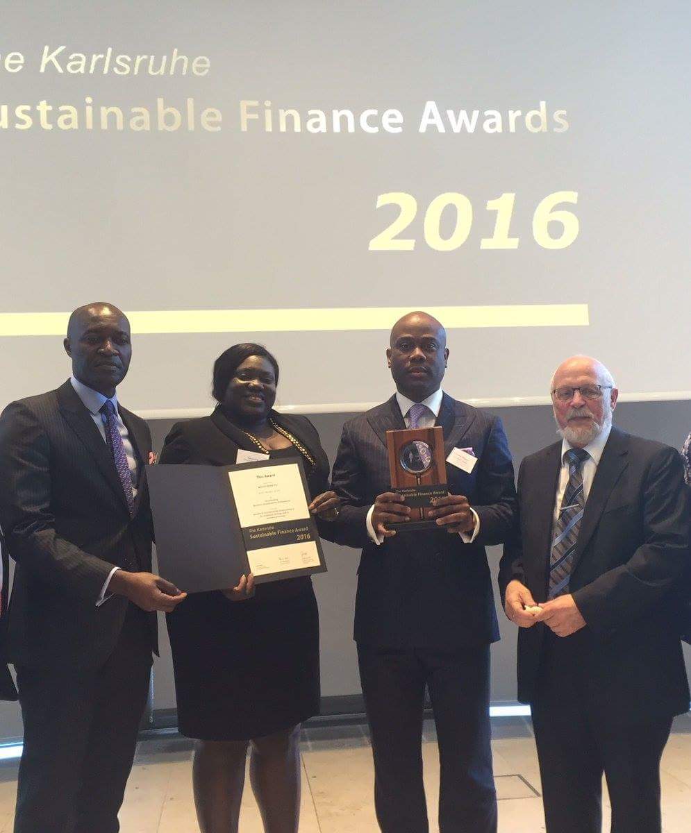 Herbert Wigwe MD CEO of Access Bank and Omobolanle Victor-Laniyan receiving during the award ceremony.