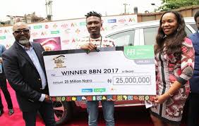 Following in Bisola's footstep, big brother Naija 2017 winner, Efe Ejeba has taken to Instagram to appreciate the sponsors of the reality show for giving him the platform that led to his success. He also apologized to everyone he has offended. He wrote; "Thank you Multichoice Nigeria, @dstvnigeria , @GOTvng, @Payporte, and @BigBroNaija for giving me the rare opportunity of showcasing my talent and achieving my dreams. Thank you Nigeria and to my fans in Africa and the whole world... i am truly grateful for your enormous support. You've gotten me to where i am today. God bless you all. April 9th would forever be a special day in my life. I also want to use this opportunity to say... i'm sorry to those i may have offended knowingly and unknowinly in one way or the other. God bless you too. Always put me in your prayers. God bless."