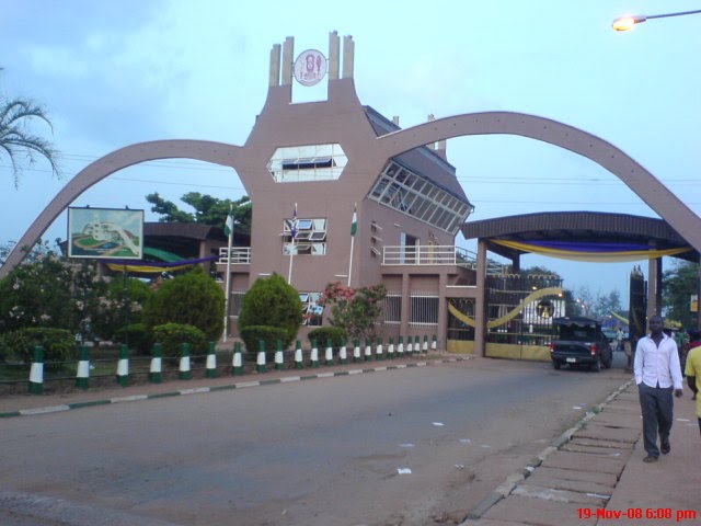 Uniben