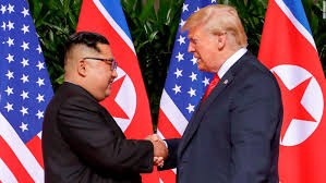 Trump-kim Singapore Summit:trump, Kim Share Historic Handshake