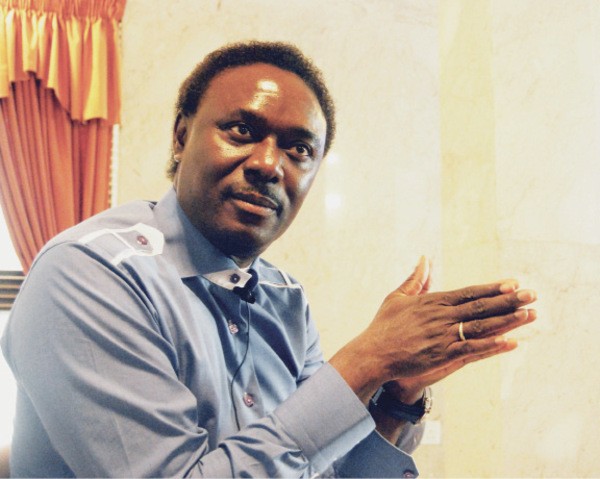 Pastor Okotie Declares Intention To Run For 2019 Presidency During Church Service