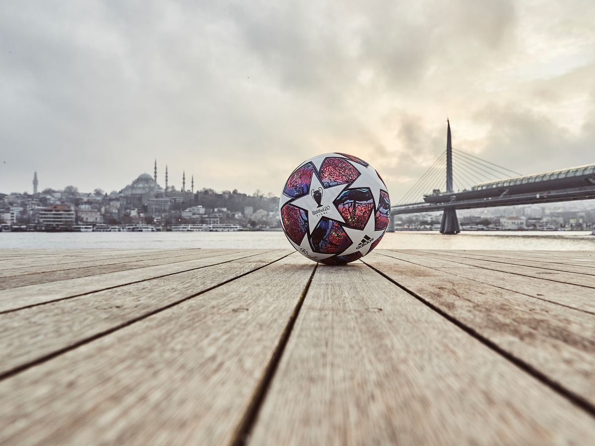 UEFA, Adidas Launch Match Balls for Knockout Stages of Men's, Women's  Champions Leagues – SportsLogos.Net News