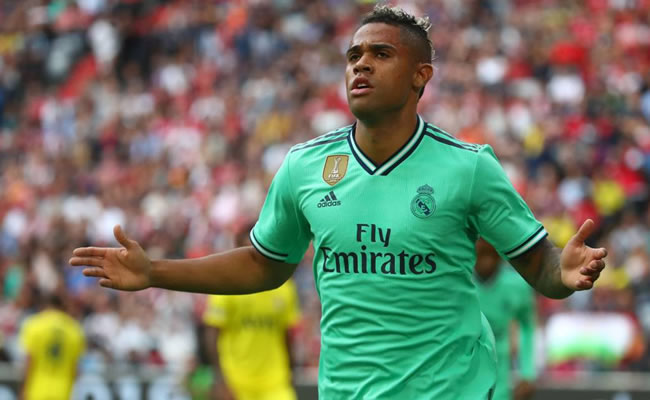 Real Madrid confirm Mariano Diaz has tested positive for COVID-19