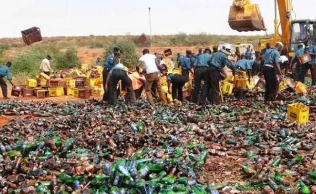 In Jigawa, Hisbah damages 588 bottles of beer