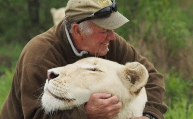 White lions kill man in South Africa