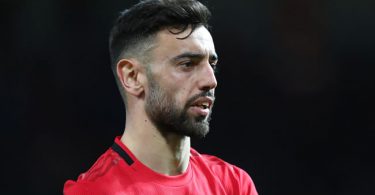 Bruno Fernandes speaks on Man Utd bust-up rumours with Solskjaer