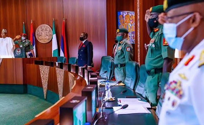 service chiefs #EndSARS: Updates of Buhari's meeting with Service Chiefs