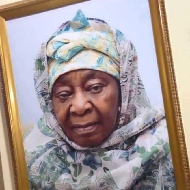 Mother, Emir of Kano