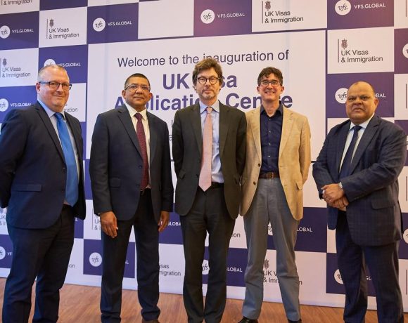 L-R: VFS UKVI Account Management Team, Mr. Kingsley Magee; Chief Operating Officer – Global Operations, and Head of UKVI Account Management Team, Mr. Srinarayan Sankaran; British Deputy High Commissioner in Lagos, Mr. Jonny Baxter; Director for Visa, Status and Information Services at UK Visas and Immigration (UKVI), Mr. Marc Owen; Head- Sub-Saharan Africa, VFS Global, Mr. Alok Singhal at the inauguration of the newly opened UK Visa Application Centre in Ikeja, Lagos on 27 November 2024.